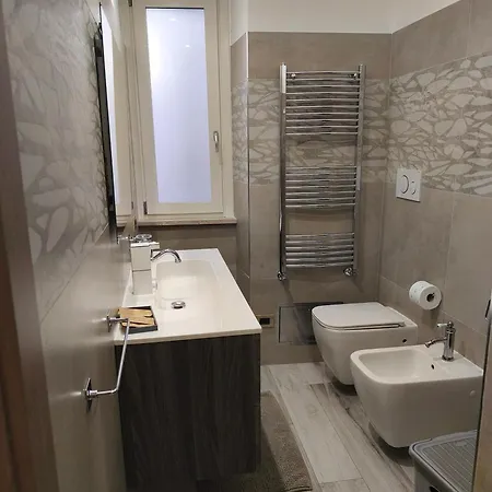 Casa Ramalma Trasferte Tra Milano Monza E Como Con Self Check-In